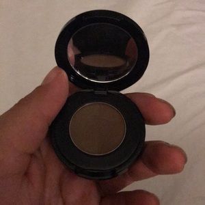 Anastasia Beverly Hills brow powder